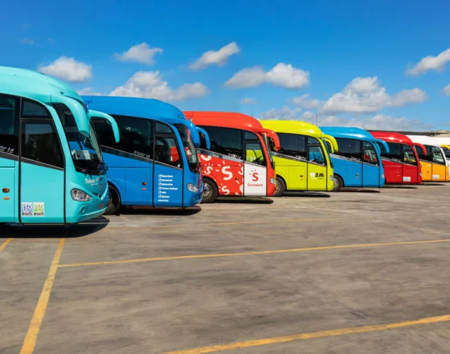 La flota de Transunion en la base